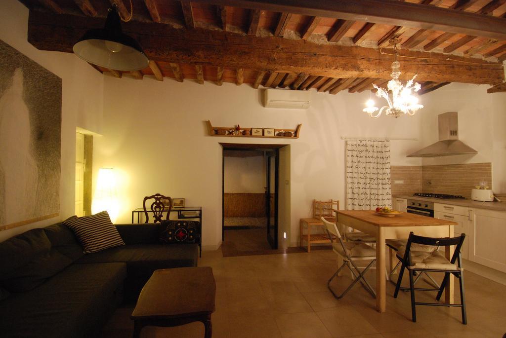 S. Agostino Fronte Mura Lucca Bagian luar foto