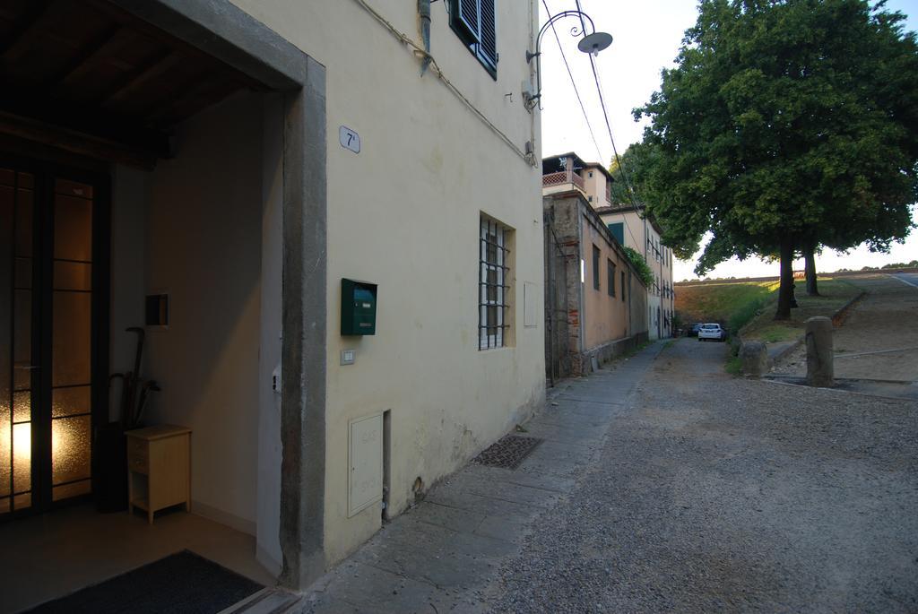 S. Agostino Fronte Mura Lucca Bagian luar foto